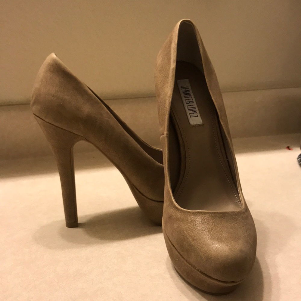 Treated suede platform pumps